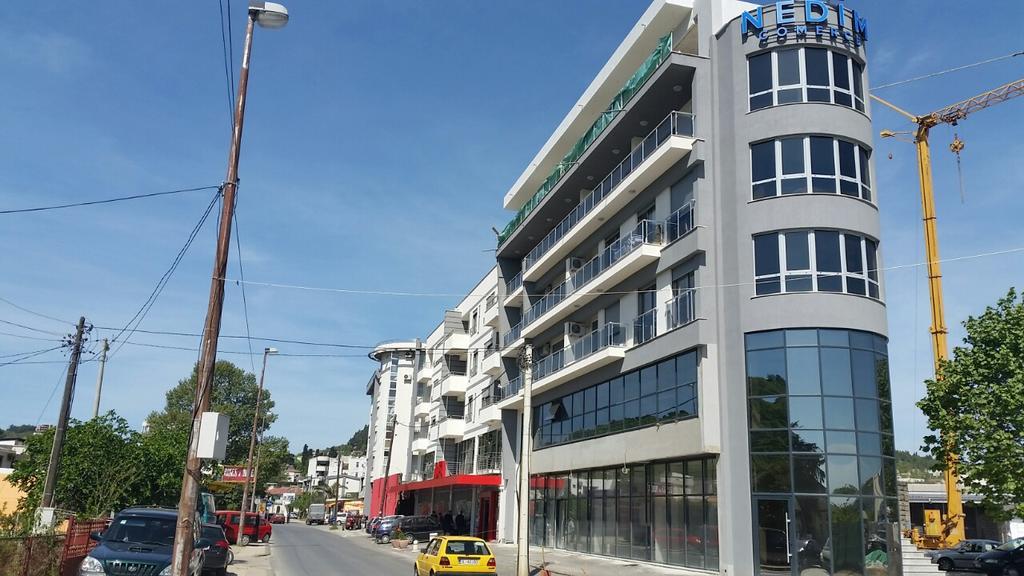 Apartman Dajana ウルツィニ エクステリア 写真