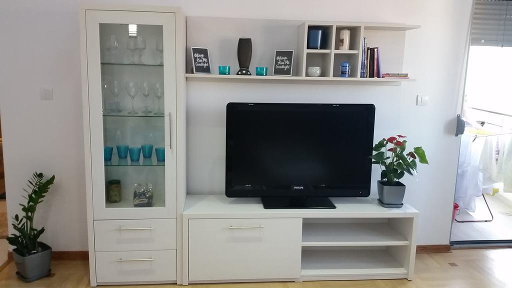Apartman Dajana ウルツィニ エクステリア 写真