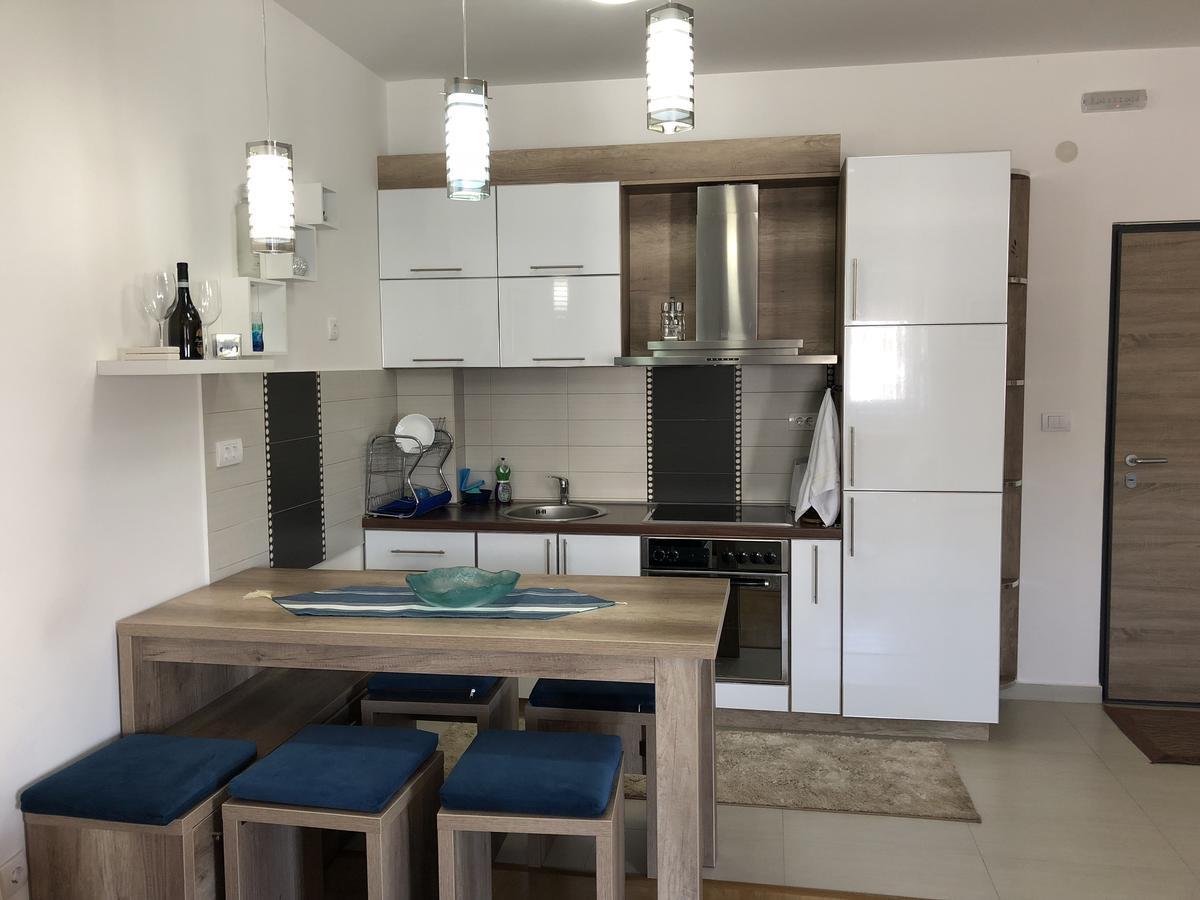 Apartman Dajana ウルツィニ エクステリア 写真